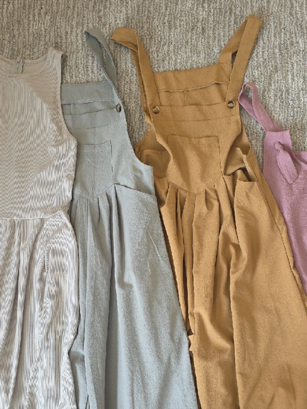 Women’s Jumpsuit / Rompers / Jumpers Size Small/medium Bundle - Picture 3 of 6